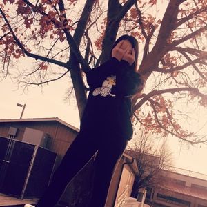 Meet your Posher, Wing